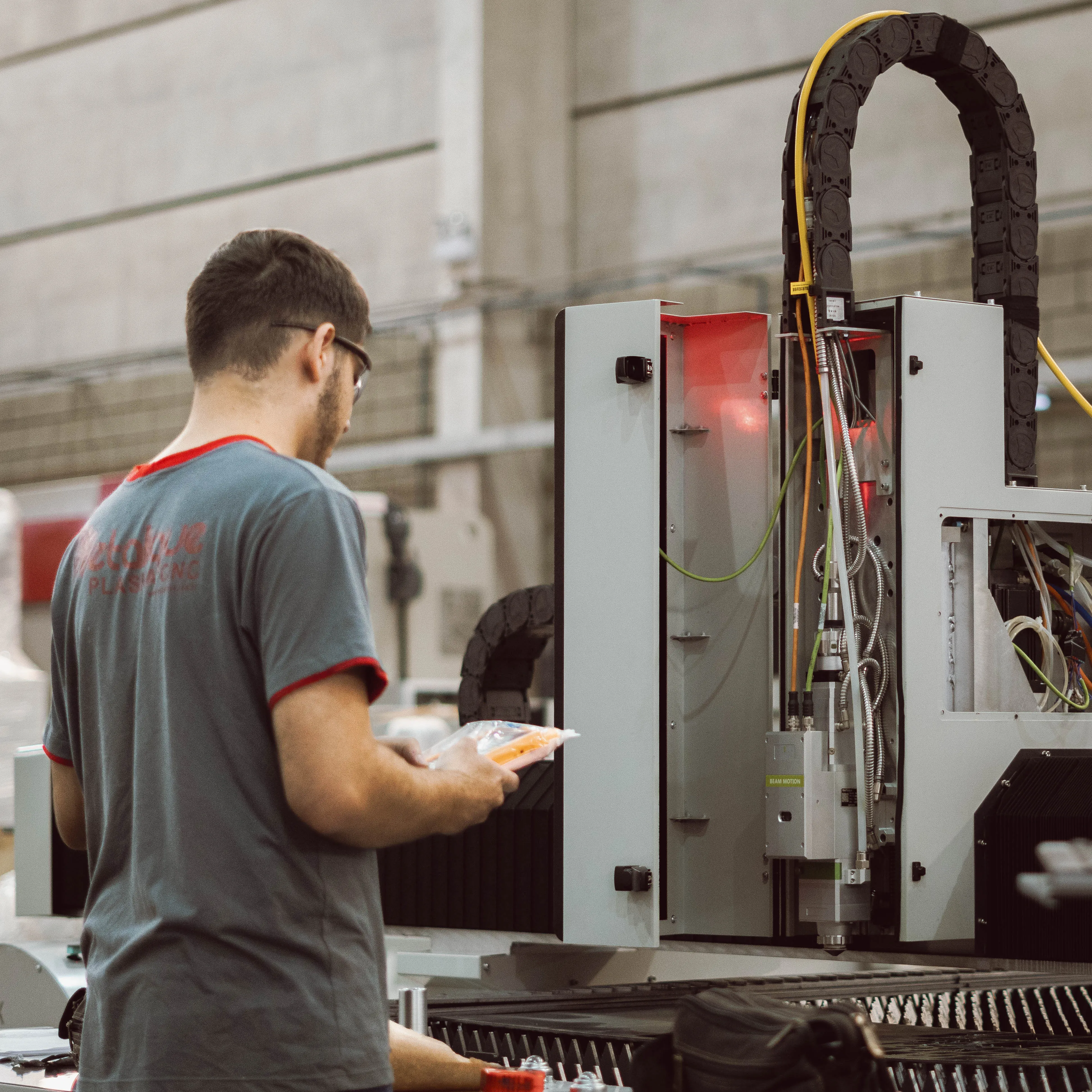 Empreendedorismo Industrial: Onde a Inovação 4.0 Redefine o Jogo no Setor Metalúrgico